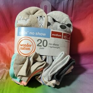 Socks by wonder nation